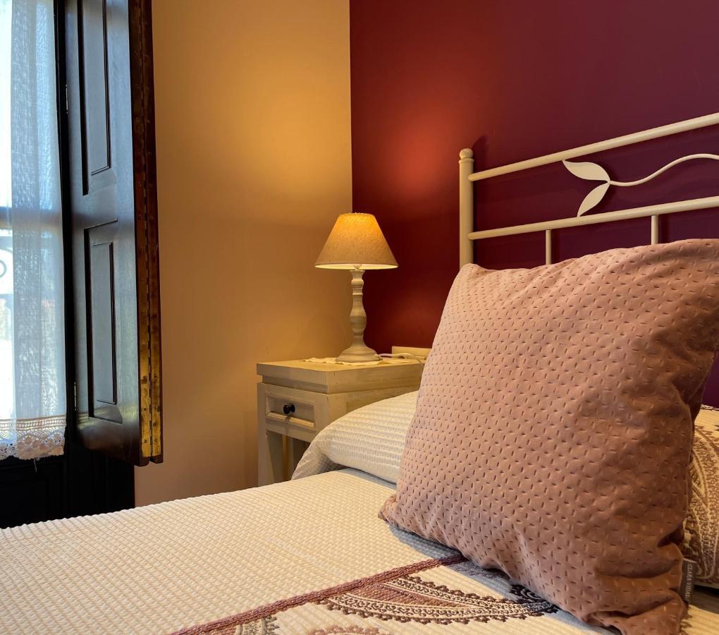 Hotel Rural El Texeu Parres de Llanes Екстер'єр фото